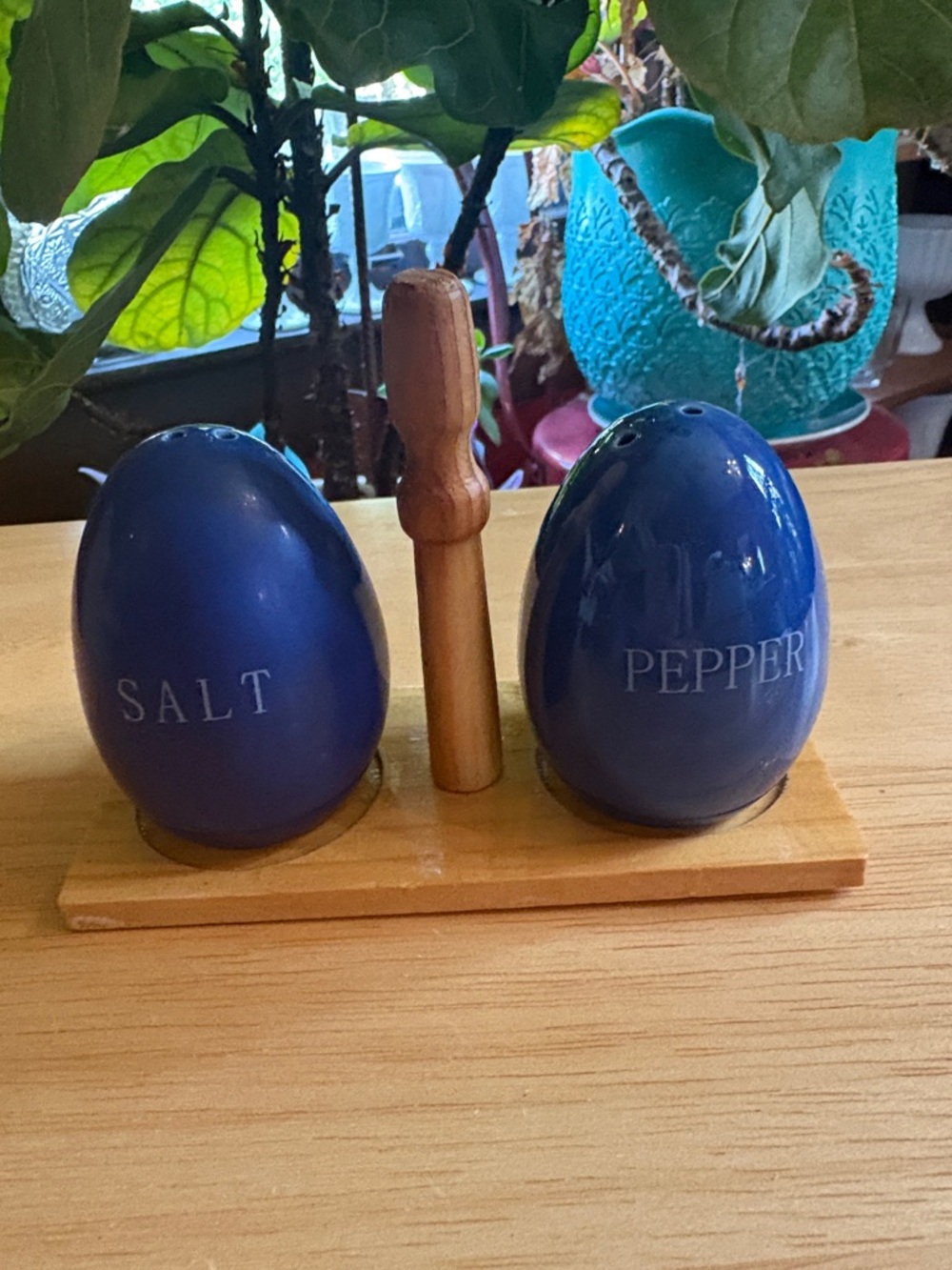Blue Salt & Pepper Egg Shaker Set on Wooden Stand